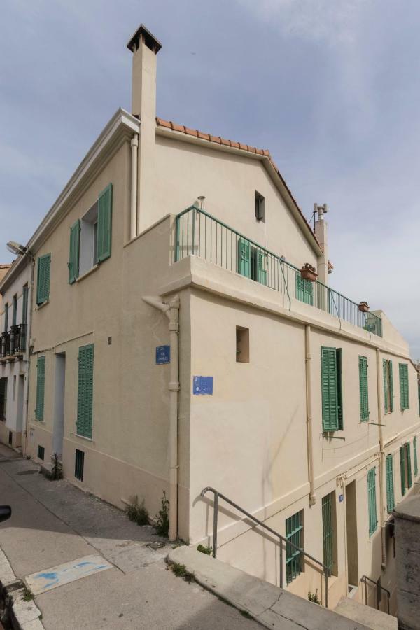 Stud Terras Ville Corniche 2 Pers Stat Gratuit Rue Modif Suivt Possib Et Accord Exclusif Μασσαλία Εξωτερικό φωτογραφία